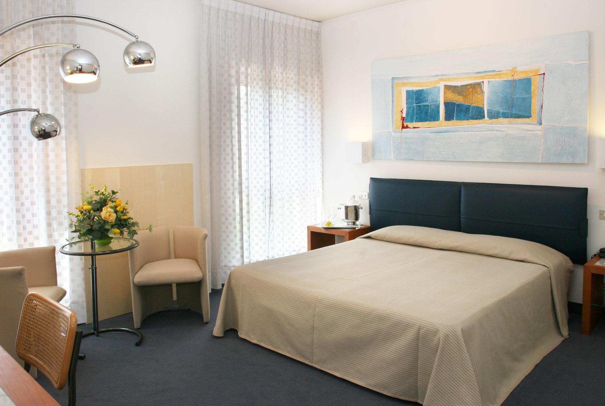 Arte Hotel Perugia Habitación foto